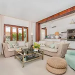 Hibiscus Villa